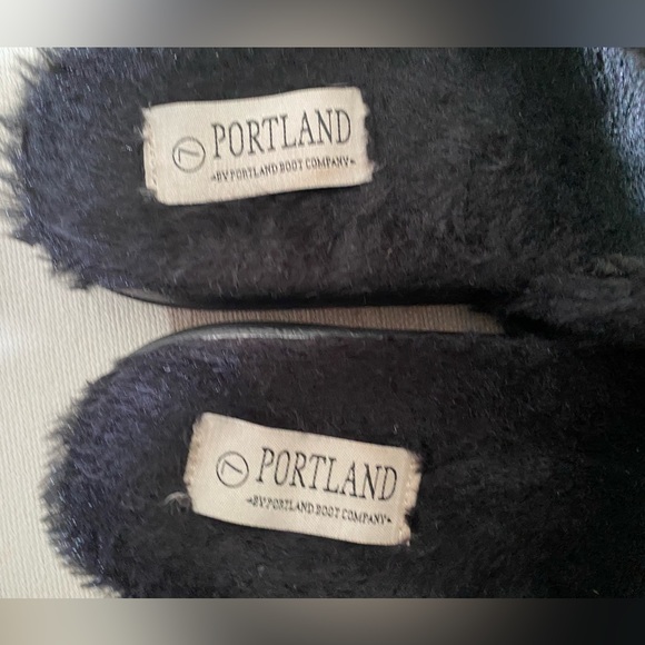 Black faux fur w sparkle Portland boot company slipper women’s 7 great condition - Picture 7 of 10